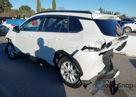 2023 Toyota Corolla Cross Le from USA, damaged, VIN 7MUCAABG6PV051042